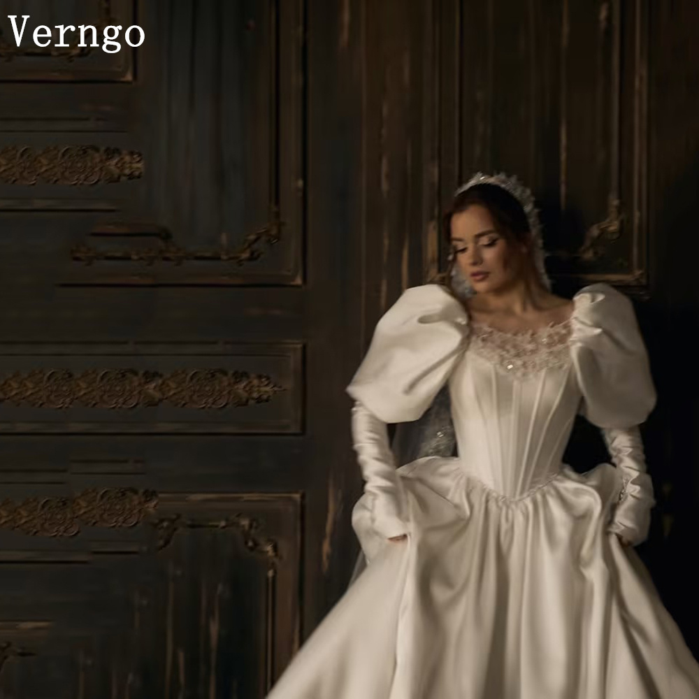 Verngo lvory Satin Wedding Dre - Badminton Victory review and price