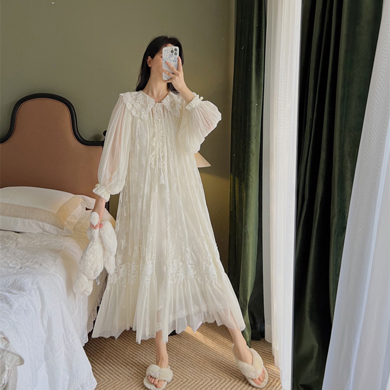 Vintage Luxury White Lace 2Pcs - Badminton Victory review and price